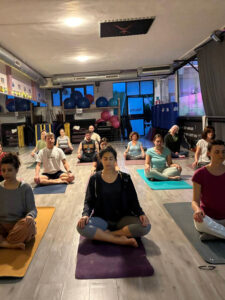 Foto del corso di Kundalini Yoga presso la palestra Dinamikclub di Pisa